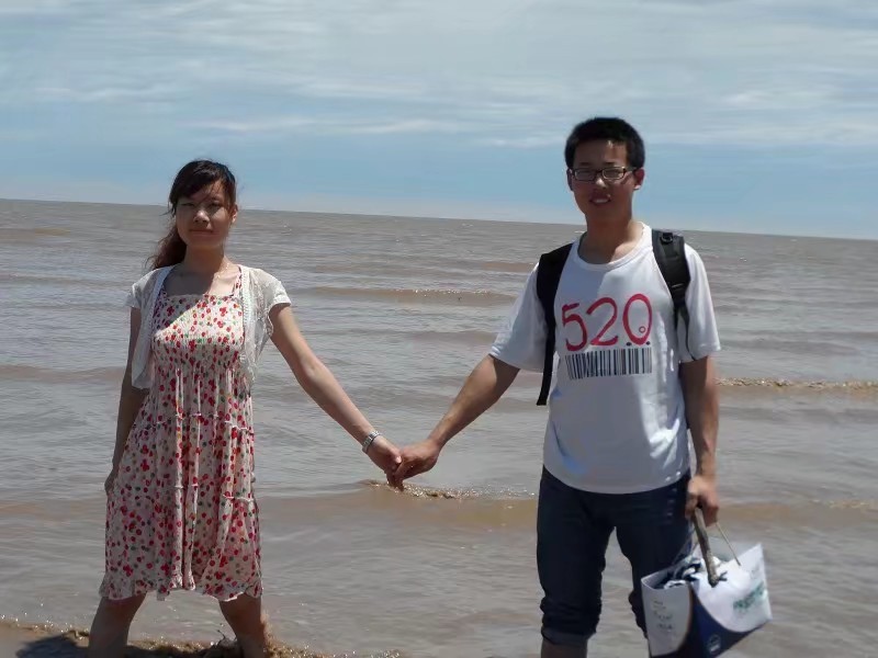 2012年夏，坐标上海