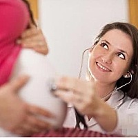 孕晚期，为了胎宝宝的安全，孕妈妈尽量少做这几件事!   到了孕晚期，孕妈妈的肚子越来越大，而且身...