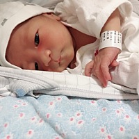 5月15日剖宫产乔治一枚    刚开始胎儿出肚子那刻感觉身体被掏空 后面按伤口排淤血的时候觉得痛不欲生 现...