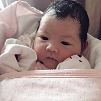 女宝宝4天了，终于要出院了，一切顺利，希望宝妈们都可以顺利吧