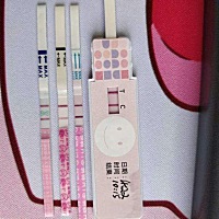 排卵时间测不到排卵，测到了也不是很强，金秀儿只测到了粉色的，这样是不是怀不了孕啊？只有测到强阳才...