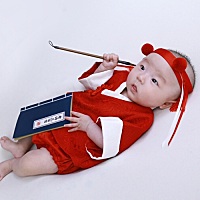 闺女快四个月了 体重12.4  身高65cm 正常吗 这个月都没怎么长体重