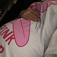 怀了双胞胎，19周，感觉肚子快爆了……好难受😣