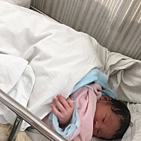 农历4.17，04:17分顺产小乔治一名，有侧切，昨天早上7:30出血，一直阵痛直到凌晨，这个痛简直就是噩梦。...