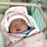 #顺产经历分享#39周见红开一指，二十分钟规律宫缩入院待产，入院第二天入待产室却莫名熄火，直到39+6，...