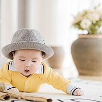 看着你一天天长大，再累也不觉得累了。十七的百日照