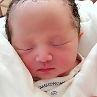 518剖萌妹子一枚！3750g。感谢你选择我们作为你的父母，爱你❤️！