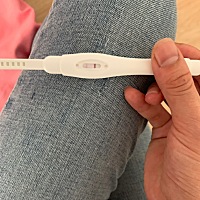 姐妹们你们谁知道月经刚刚干净四天测出怀孕了嘛，我月经是5.13号来的5.18彻底干净的，月经量跟平时差不...