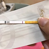 今天心情糟透了！！备孕第三个月，本来月经每个月都很准，周期28天-29天，这个月居然推迟了8天！！我跟...