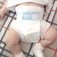 有没有穿纸尿裤让宝宝红屁屁的 大家聊聊