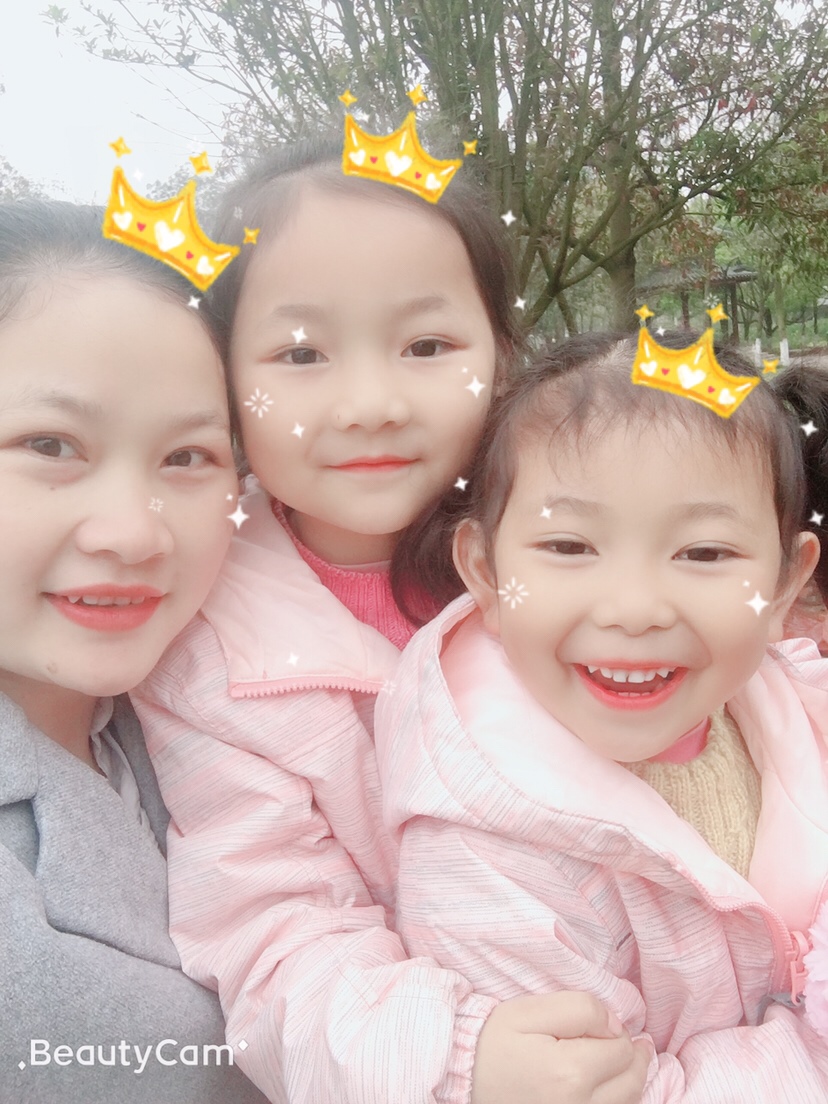 我和老大老二！