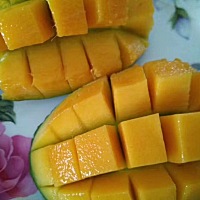 亲爱的宝宝妈妈们，有人喜欢吃芒果吗