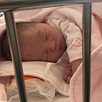 2019年5月27日12点06分顺产乔治一枚，六斤六两