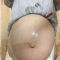 肚子是不是很大 是不是很○ 像不像一个卤蛋😘ོ