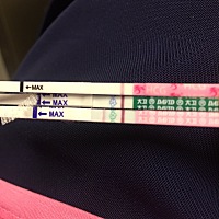 从上到下依次秀儿验孕白板，大卫验孕白板，大卫排卵弱阳  这个月5.1来月经 今天5.28 这个月还有戏么