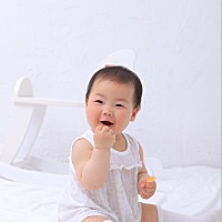 我的小宝贝，这是你的第一个6.1节日，但是妈妈却没有时间陪伴你，妈妈永远爱你