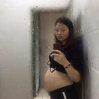 6月1号预产期 還在留级的宝宝有吗？还在留级中 。