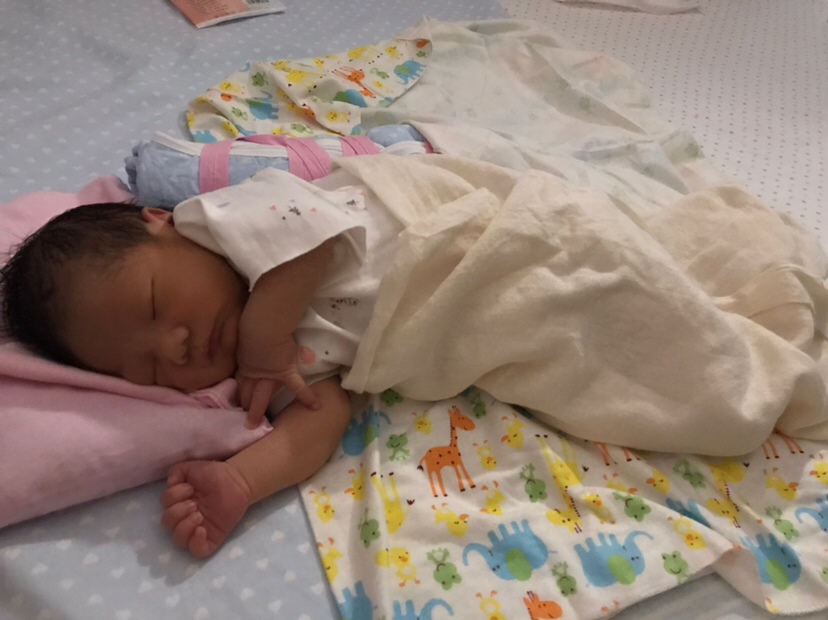 麻麻的小情人