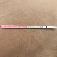 强阳转弱排卵后有6天都是弱阳，有时深一些，怎么回事啊，有怀孕现象吗