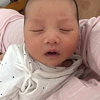 唉，怀孕的时候每次孕检就像升级打怪一样。生了之后还是每每小心翼翼的过关斩将。先是开奶，乳头破裂的...