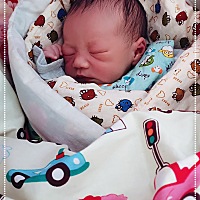 报喜啦   2019年6月6日  农历五月初四  早上八点十八分钟  喜得小公主，母女平安是最幸福事情,祝愿孩子...