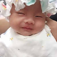 孕期中央前置胎盘的我，我可爱的儿子52天啦，35+6剖腹产，没有黄疸。每天都乖乖的，麻麻好爱好爱你...