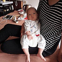 两个月的大宝宝，闺女你长得也忒大了！😄