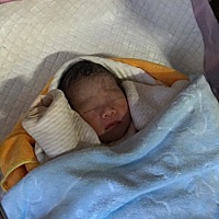 六月七号宝宝出生了