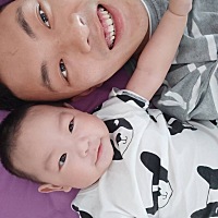 二宝和三宝合影