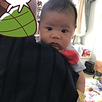 宝宝快两个月啦，人家说看起来都有六个月了