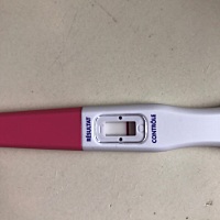 5月17号来的月经，最近除了嗜睡就没啥反应了，以前来大姨妈之前都会胸涨疼，这次一点也没有，今天肚子有...