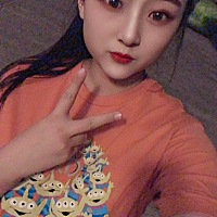 啊啊啊啊好烦有没有产后快两个月了还有恶露的宝妈，怎么办啊😭😭这长达近两个月的大姨妈为啥还有泪奔了