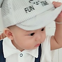 不知不觉，我的宝贝，都快七个月了，时间过得好快，有小宝贝在我身边一天感觉过得充足知道自己一天...