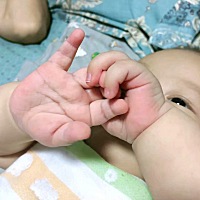 百天了  为娘好欣慰呀！