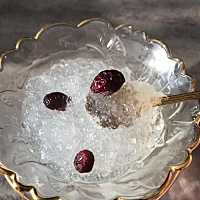 备孕中，叶酸吃了快一个月了，每天都有吃燕窝和鱼胶，喜欢小王子，希望心想事成