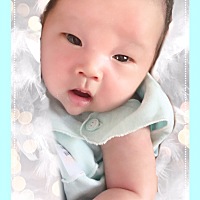 宝宝26天，能吃能睡 😄。我也要出月子啦，就想赶紧洗洗澡出去溜达一圈。