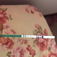 5.19末次月经，显示6.5排卵日。排卵日有同房。可是今早测了又是白板。。。。没希望了吗？