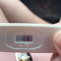 五月16号来的例假，这个月16号一点来例假的症状都没有 就测了一下，这是怀了吗？还没去医院打算过两天再...