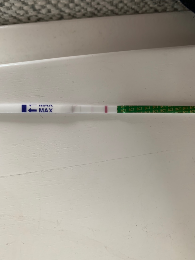 5.31末次月经 连着两天测的意念灰 不知道中没中