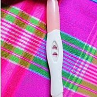 红到顶点，传给大家！卵巢早衰 来之不易的好孕 看着棒棒的颜色感觉宝宝好有力量！感动！ 其实现在还在蒙...