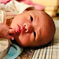 16天没见到宝爸了，这两天听到的都是坏消息，心里慌慌的，希望一切都平安无事！