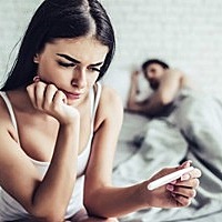 月经不来，腰酸是怀孕吗 很多小年轻情侣其实还是很享受二人世界的。但是生活中还是有那么多猝不及防...