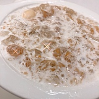 广东人必备 是日早茶 椰汁桃胶乃事女人养颜食品。