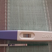 早上测的两个颜色挺明显的，中午测变淡了是为什么？