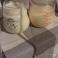 奶水多到泛滥啊！宝宝每天都喝不完，只能用吸奶器吸出来了  每天被奶涨的难受。已经吃得很清淡了，什么...