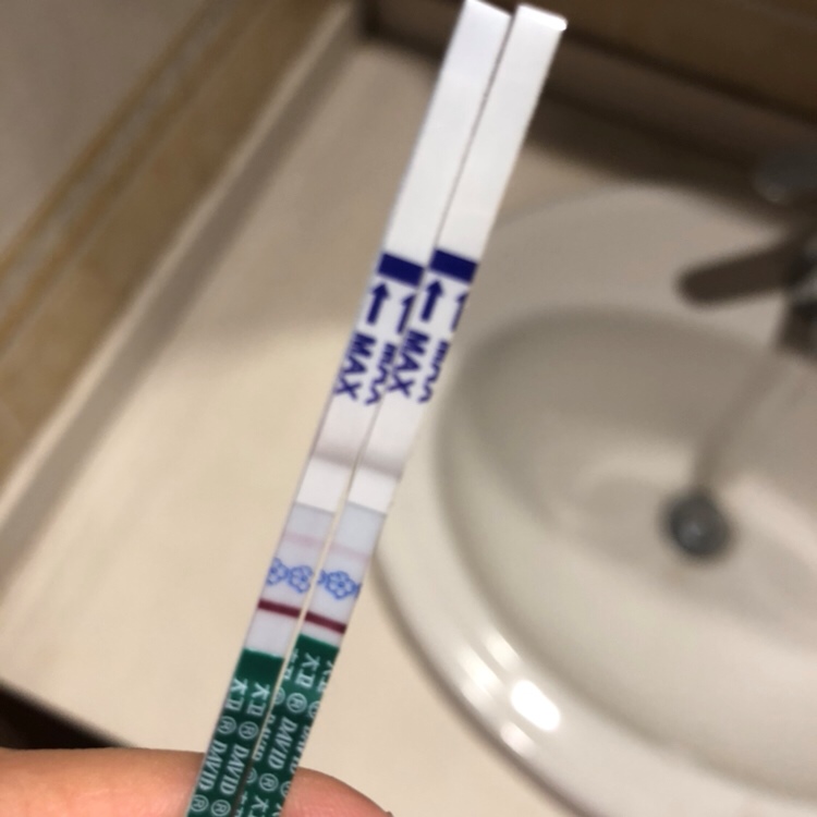 求助！！！帮忙看一下这是有了吗有了吗？？？