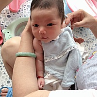 自从生完孩子感觉宝爸跟我没什么语言了……在医院的时间还挺好 晚上起来帮忙弄孩子 因为产后高烧 不...