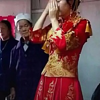 结婚是一辈子的大事，要我说，当然要风风光光美美地出嫁，虽然每个地方的习俗都不一样，但我一直坚...