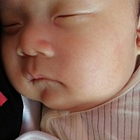 各位宝妈有没有什么下奶的好方法  宝宝奶不够喝  我已经追奶一个月了  求各种下奶的秘方