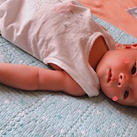 距离出月子还有8天，出去一定要逛吃逛吃，憋死我了。
